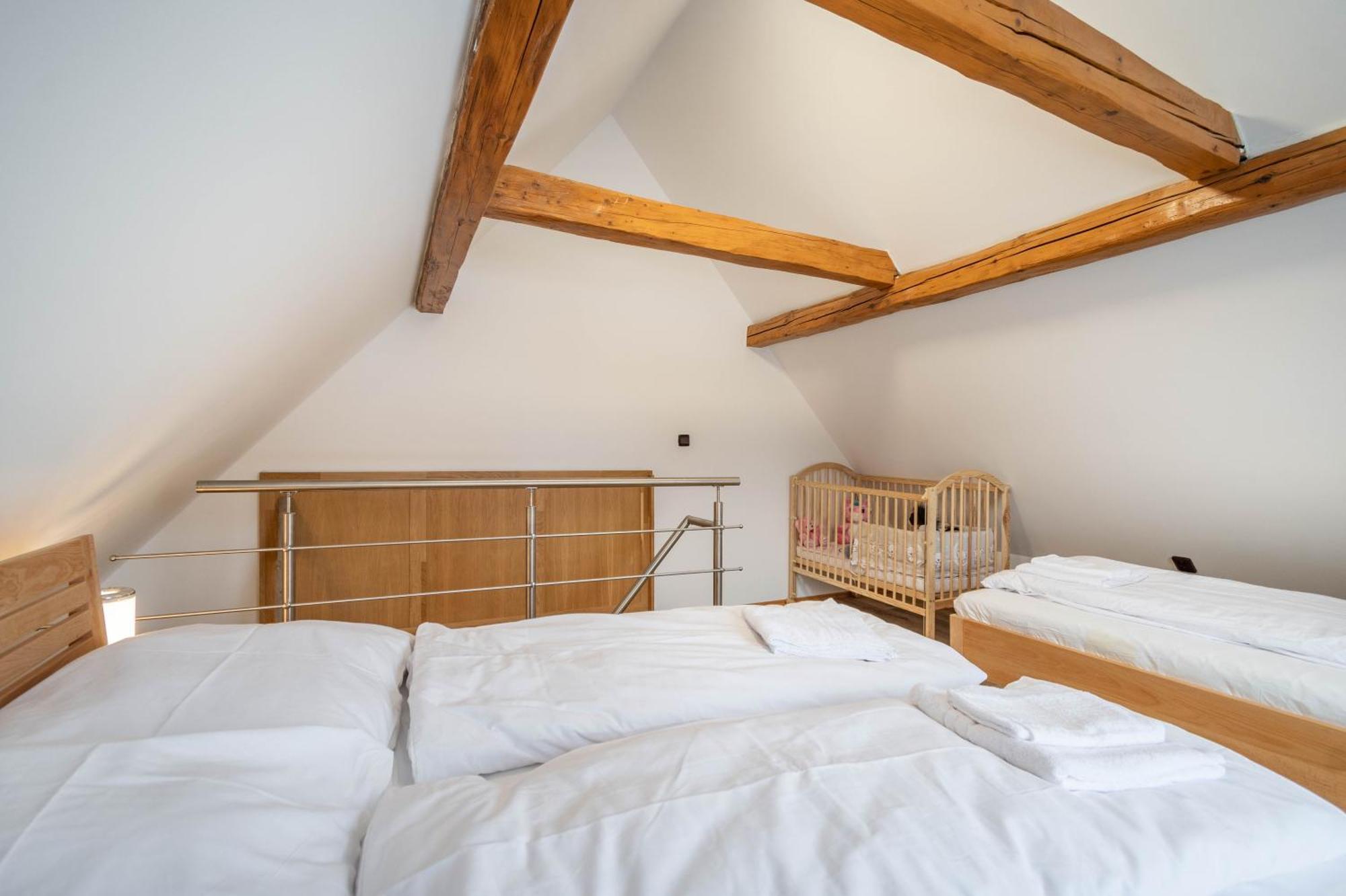 Kokorin Apartments Room photo